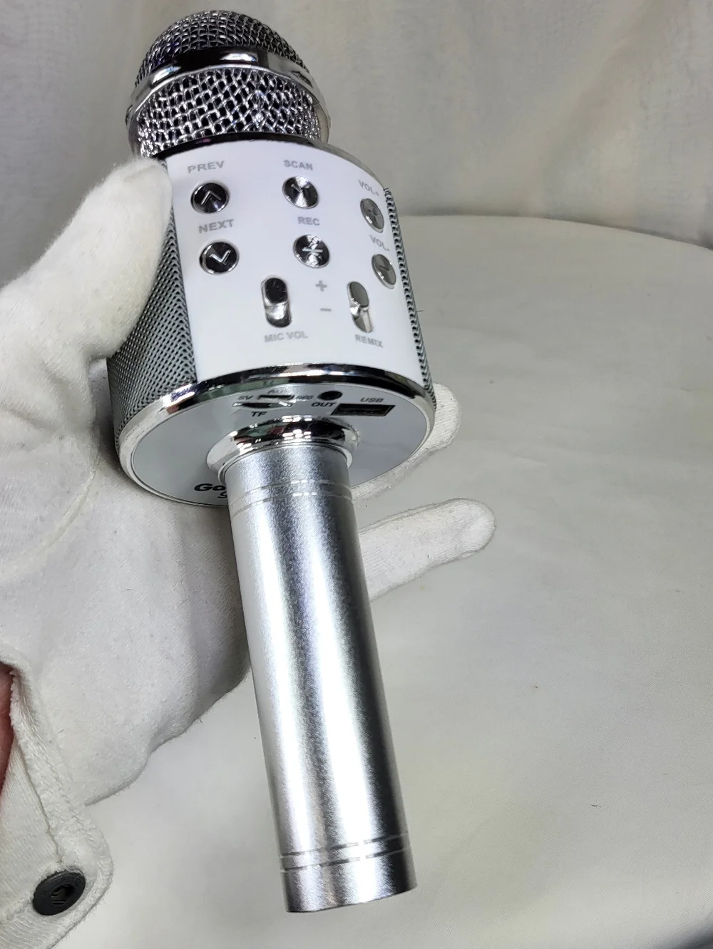 Gabba Goods Bluetooth Karaoke Wireless Hand Held Speaker Microphone